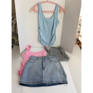 NWOT Size M Tank and Mini Jean Skirt Bundle Size M Shein